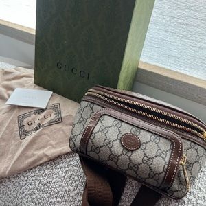 Excellent Condition Gucci Fanny Pack Belt Bag